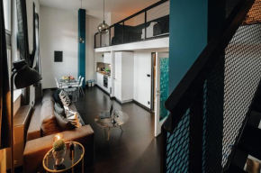 Modern Loft with AirHokey in City Centre